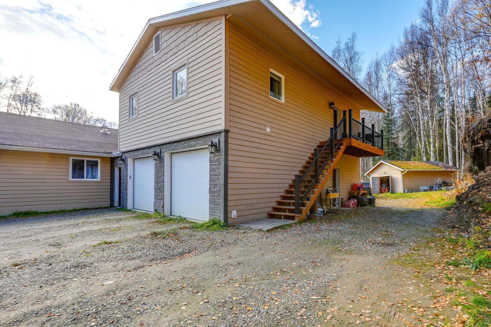 Convenient Fairbanks Guest Suite With Grill! 외부 사진