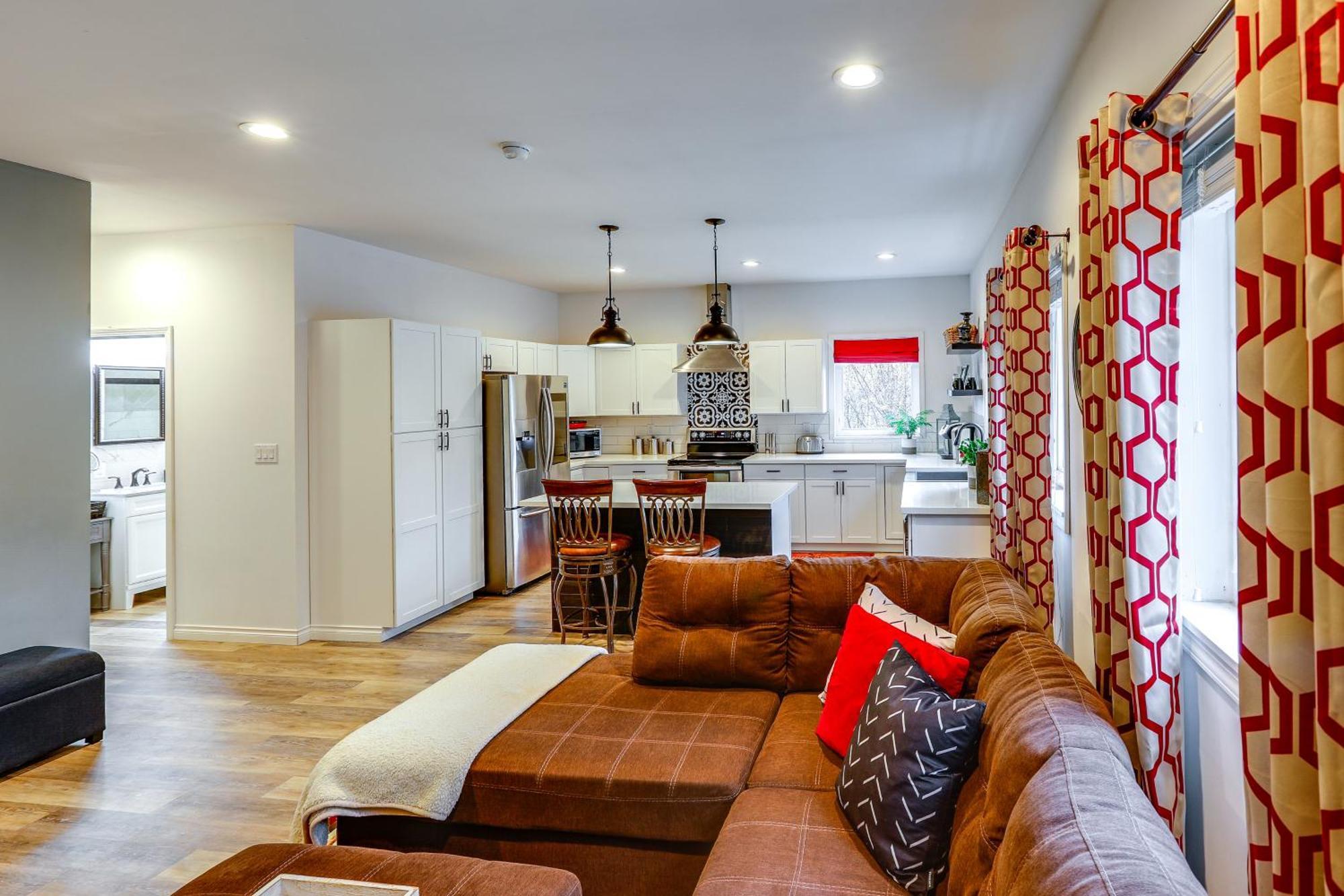 Convenient Fairbanks Guest Suite With Grill! 외부 사진