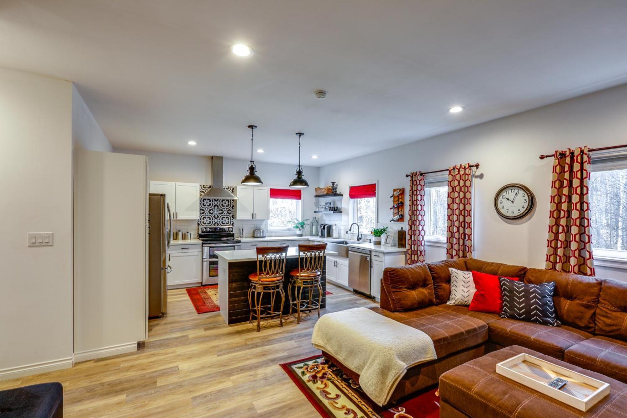Convenient Fairbanks Guest Suite With Grill! 외부 사진